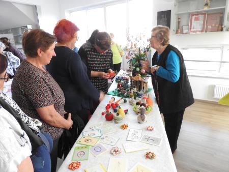 Marjetka Žižek je med drugim izdelala že 1501  mačka iz volne